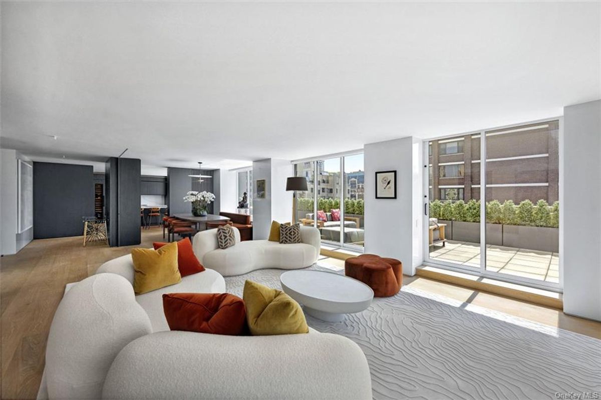 Photo for  45 EAST 80 STREET  - 45 EAST 80 STREET Condominium in Upper East Side, Manhattan