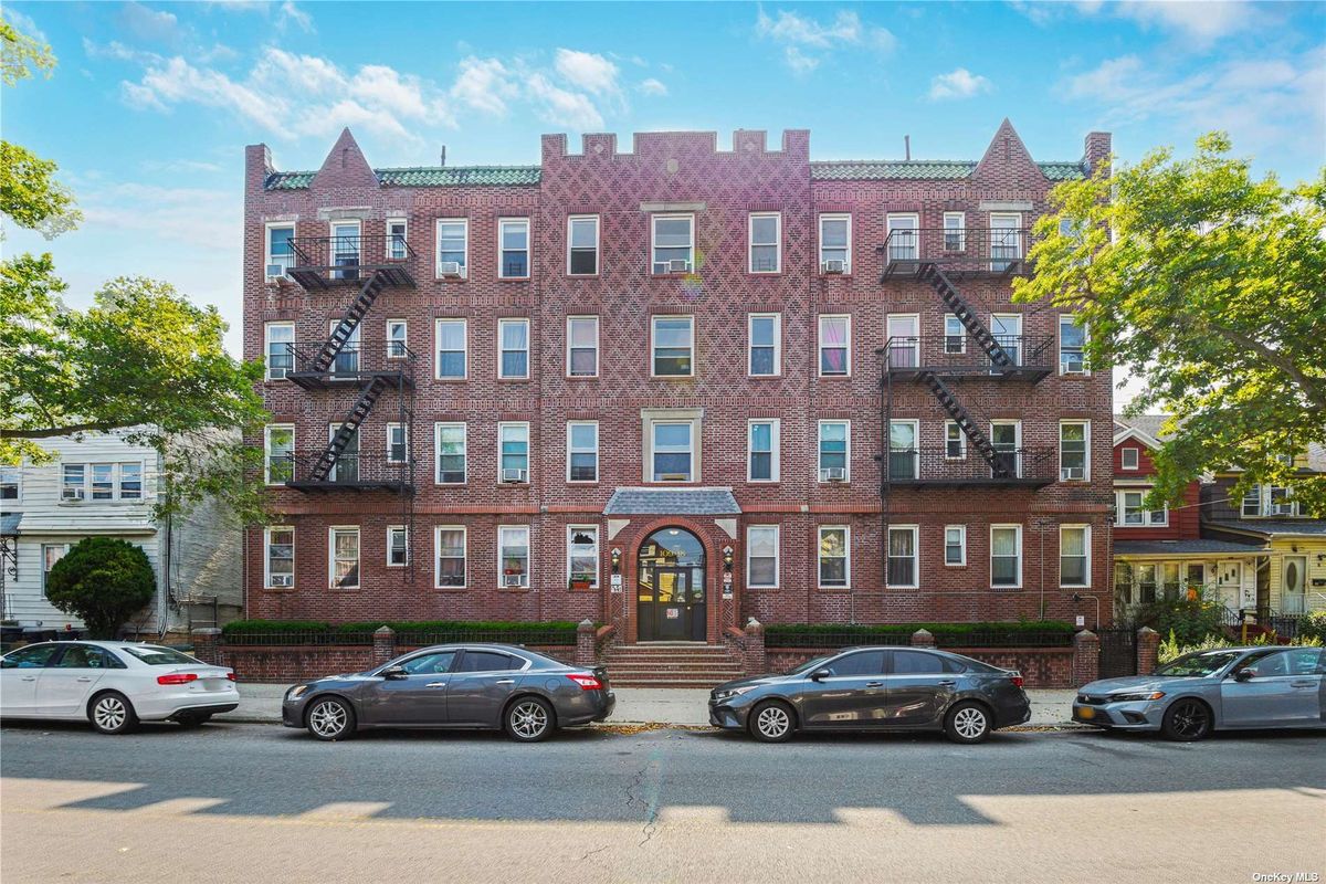 Photo for 109-18 LEFFERTS BOULEVARD - 109-18 Lefferts Boulevard Condominium in Richmond Hill, Queens
