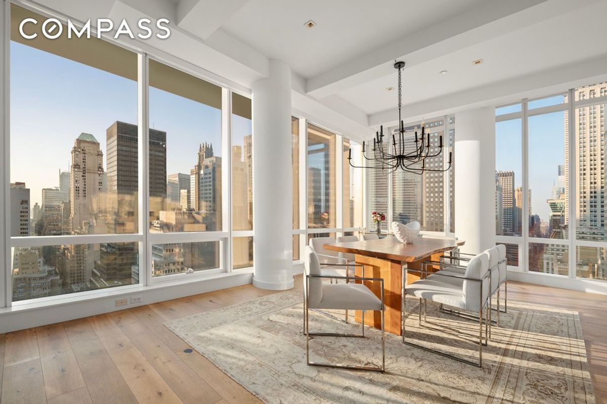 Photo for 325 Lexington Avenue - 327 LEXINGTON AVENUE Condominium in Murray Hill, Manhattan