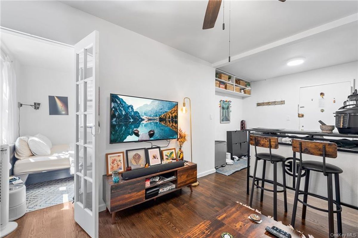 Photo for 1420 YORK AVENUE - 1420 York Avenue Condominium in Lenox Hill, Manhattan