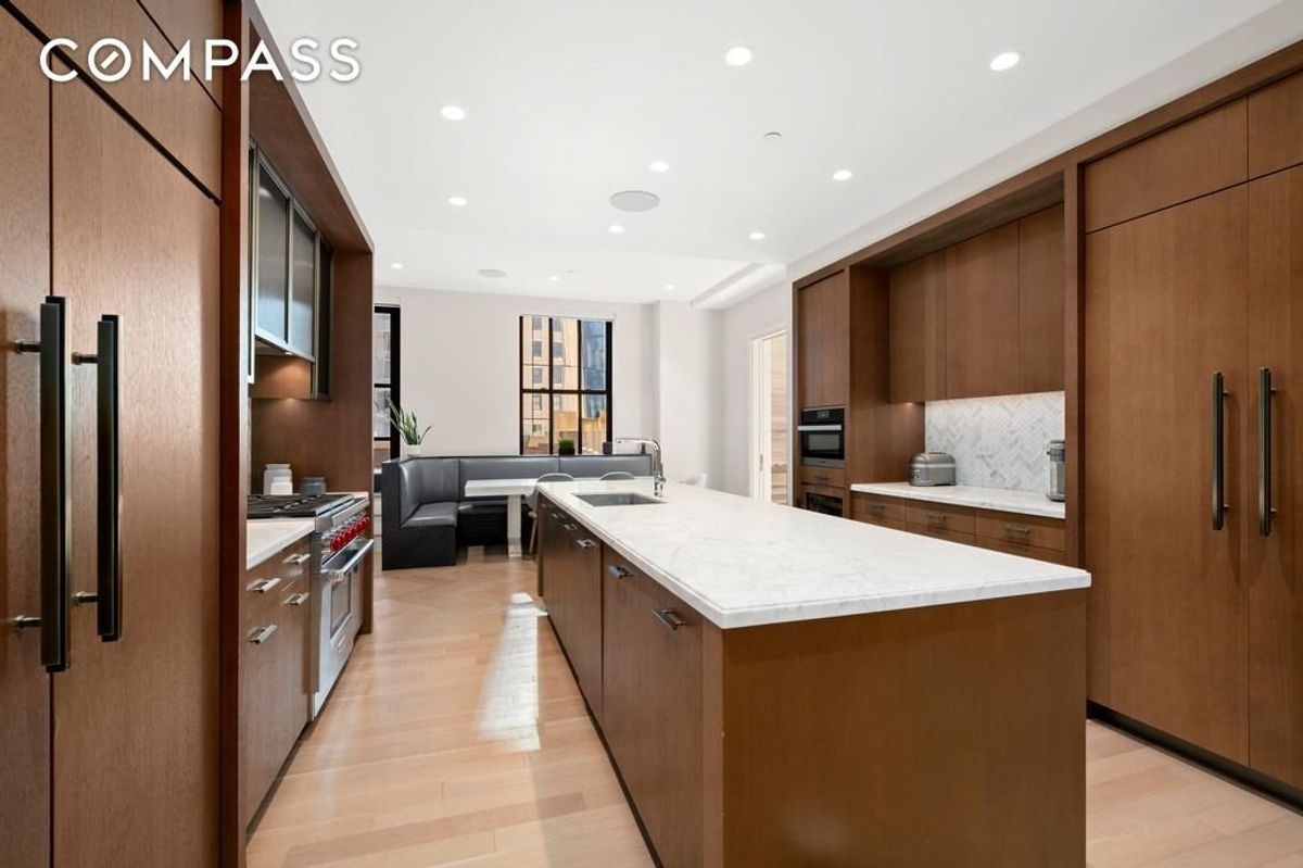 Photo for 100 Barclay - 140 WEST STREET Condominium in Tribeca, Manhattan