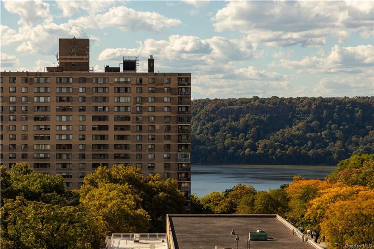 Photo for Solaria - 640 West 237th Street Condominium in Riverdale, Bronx