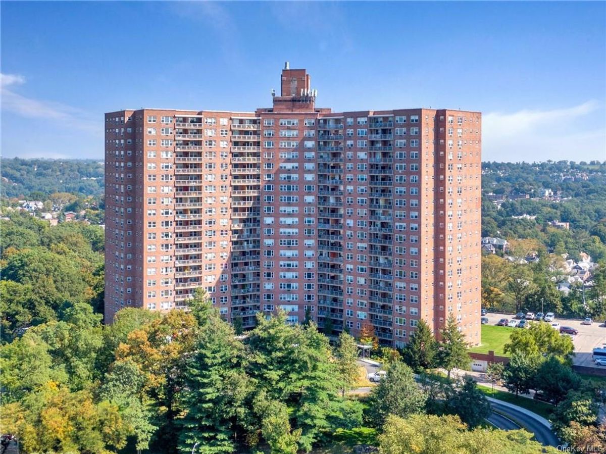 Photo for Skyview - 5800 Arlington Avenue Cooperative in West Bronx, Bronx