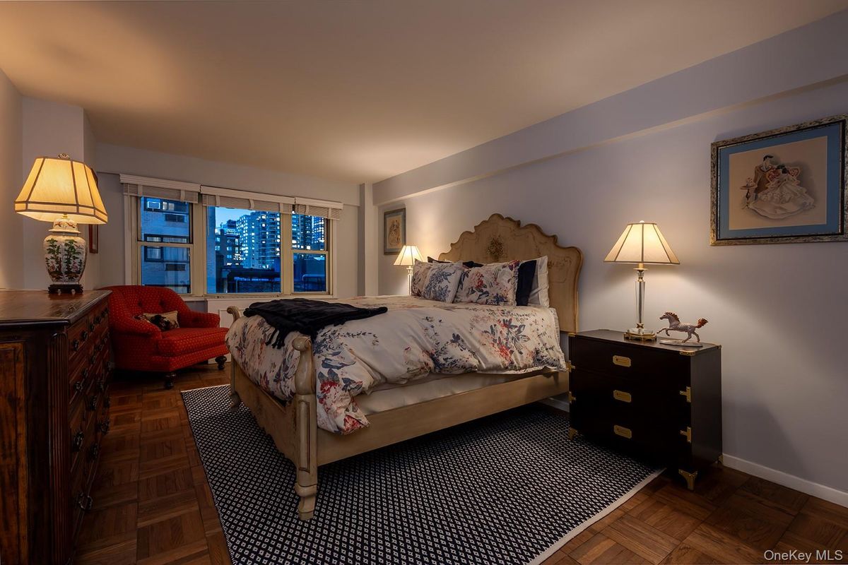 Photo for 333 EAST 66th STREET - 333 EAST 66 STREET Cooperative in Lenox Hill, Manhattan