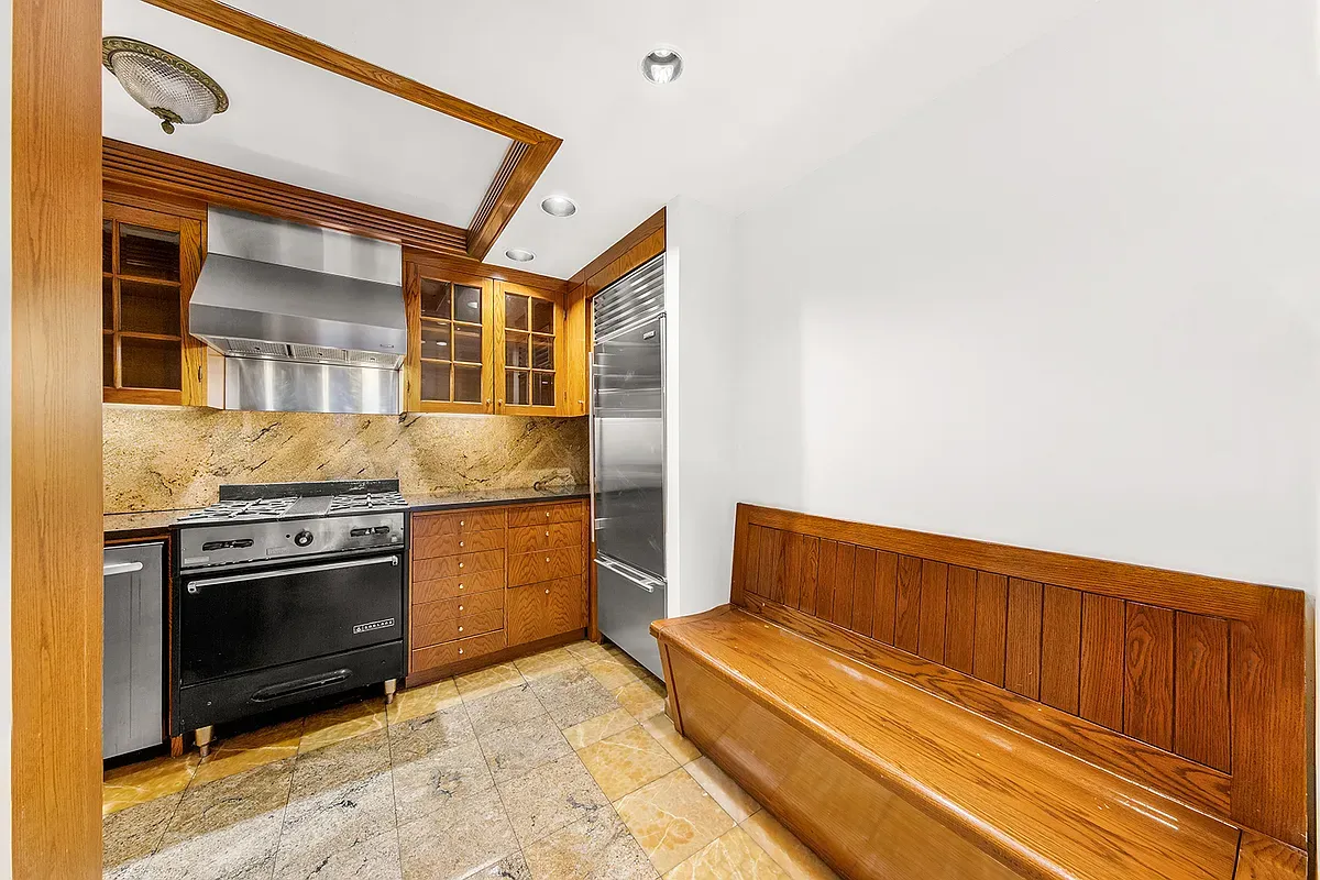 Photo for  The Berkeley House  - 120 CENTRAL PARK SOUTH Cooperative in Midtown, Manhattan
