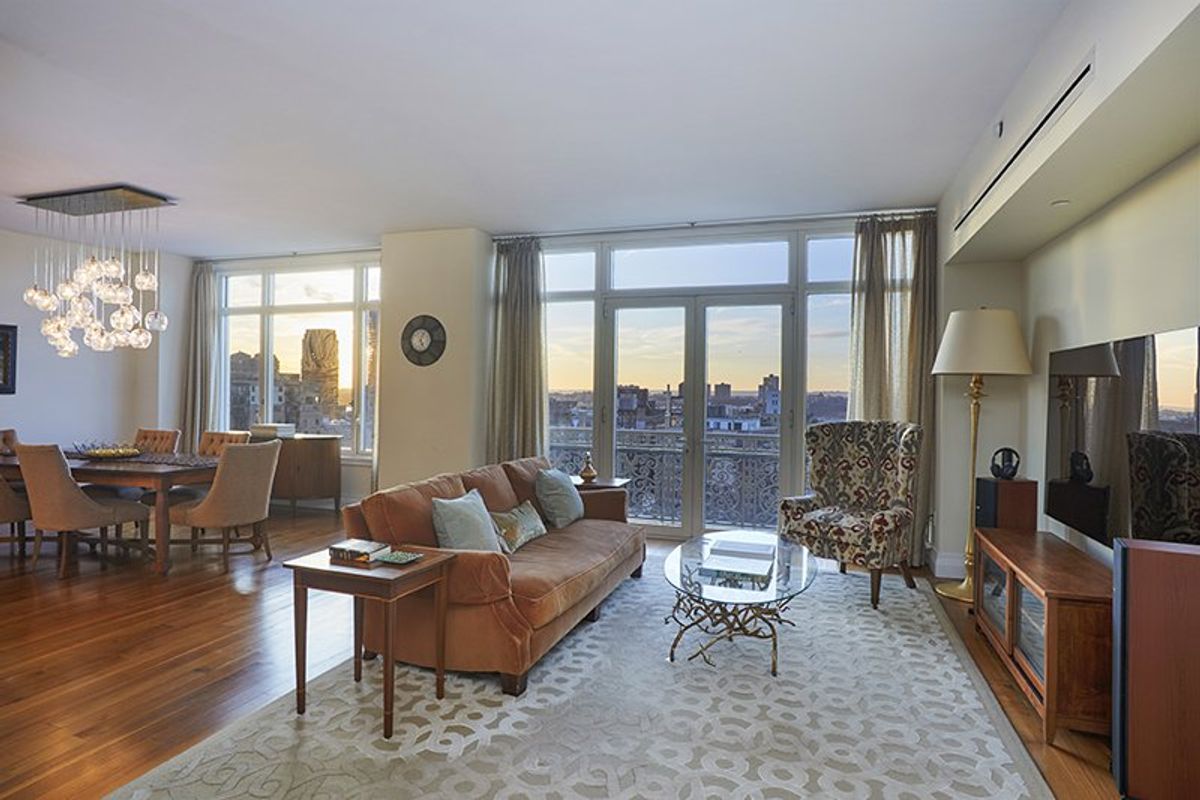 Photo for The Laureate - 2150 Broadway Condominium in Upper West Side, Manhattan