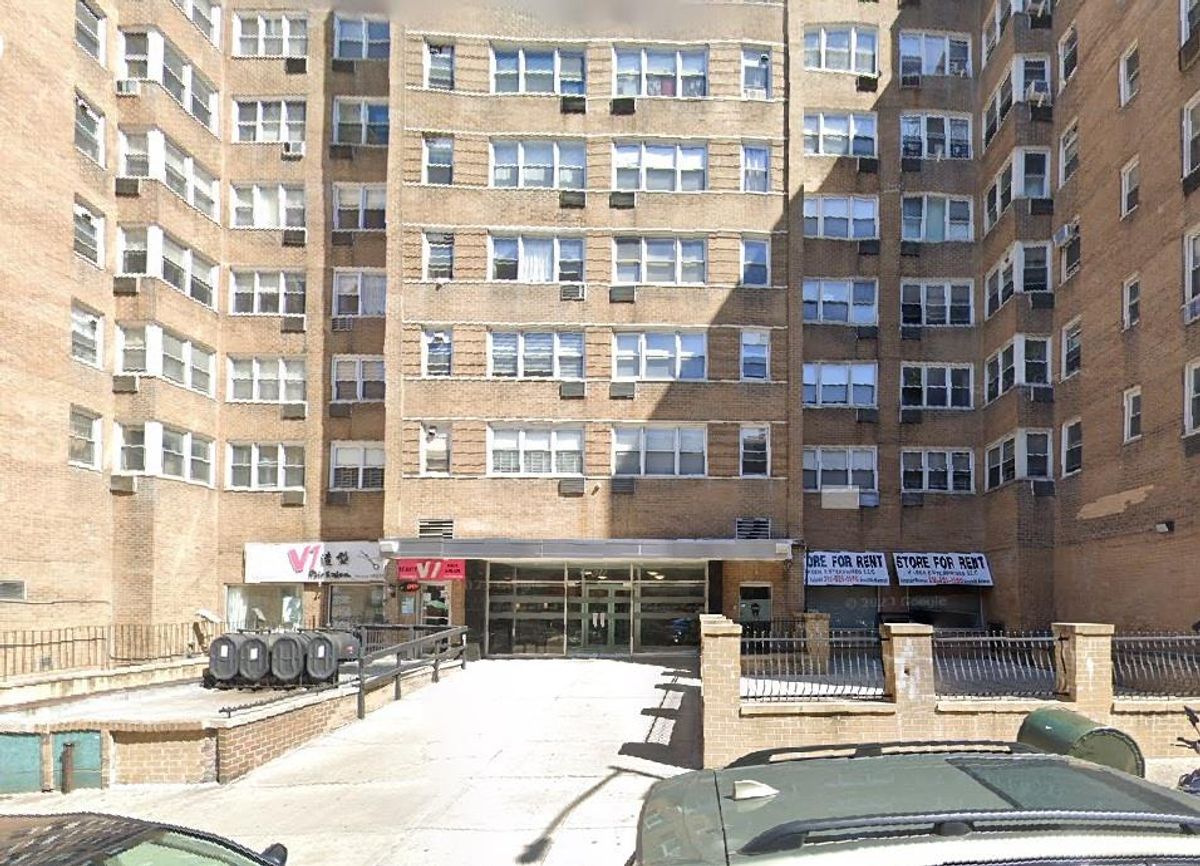 Photo for Bridgeview House Condominiums - 50 Bayard Street Condominium in Chinatown, Manhattan