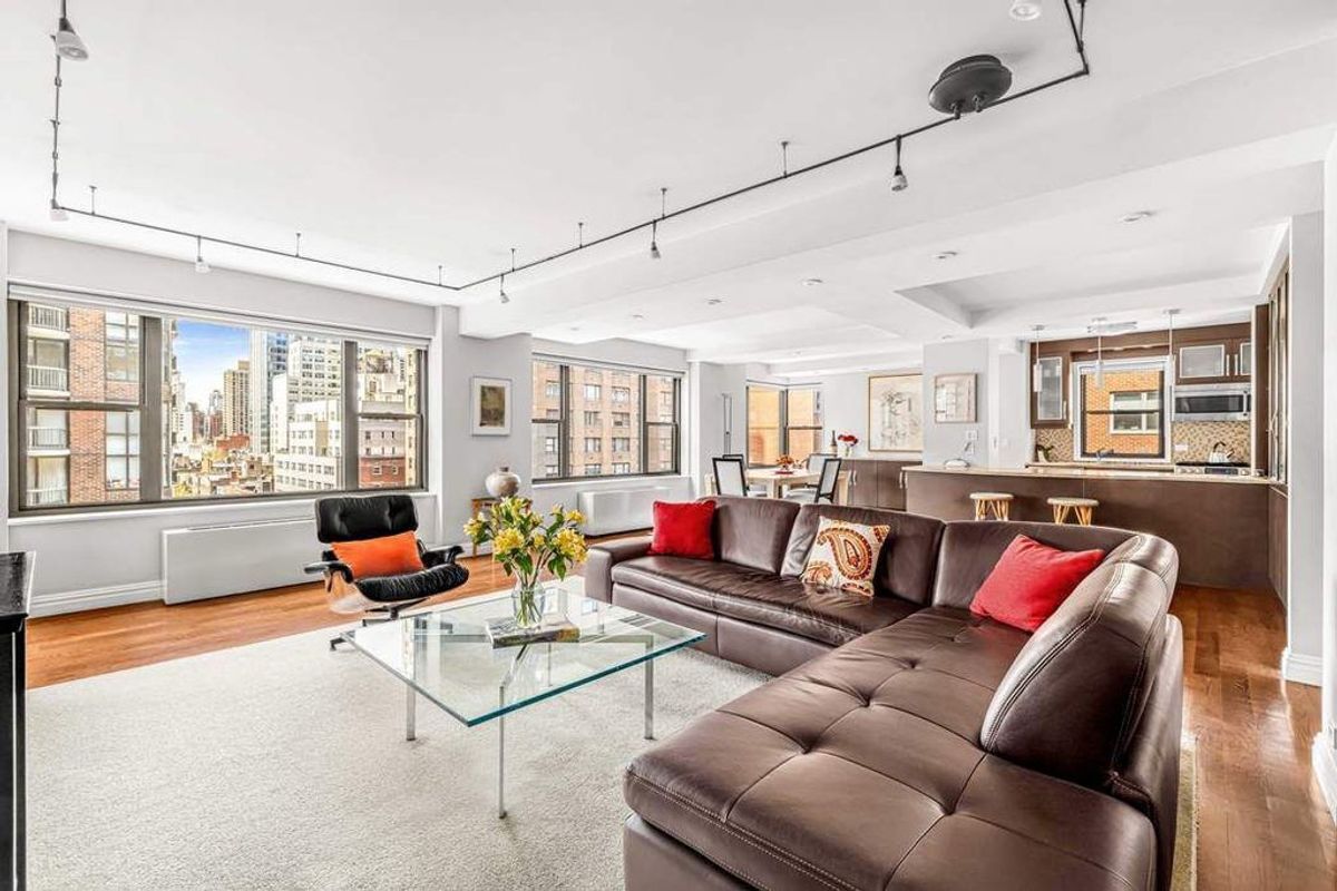 Photo for Riverview South - 55 East End Avenue Cooperative in Upper East Side, Manhattan