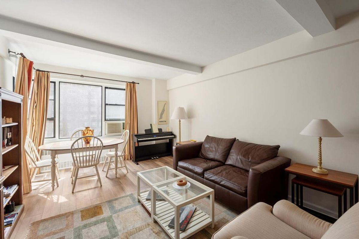 Photo for Morgan Park Condominium - 30 East 37th Street Condominium in Murray Hill, Manhattan