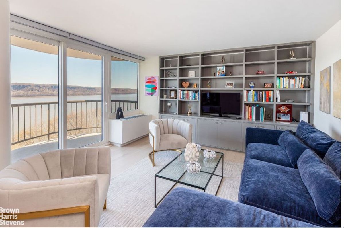Photo for La Rive - 2521 Palisade Ave Condominium in Spuyten Duyvil, Bronx