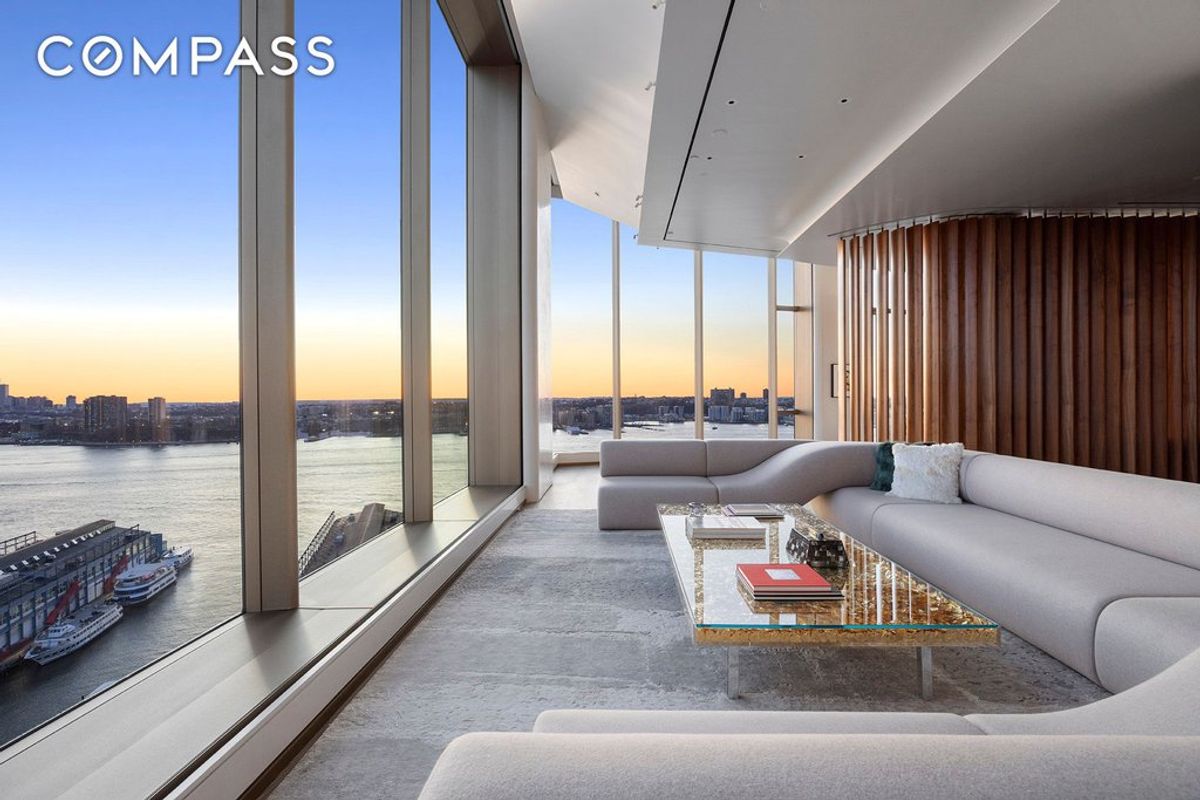 Photo for 551 West 21st Street - 144 11 AVENUE Condominium in Chelsea, Manhattan