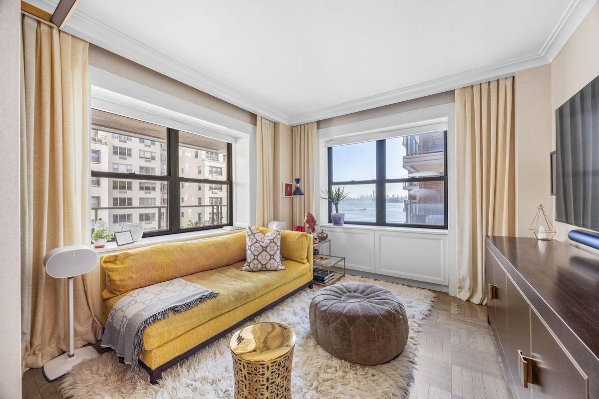 Photo for 40 SUTTON PLACE - 40 Sutton Place Condominium in Sutton Place, Manhattan