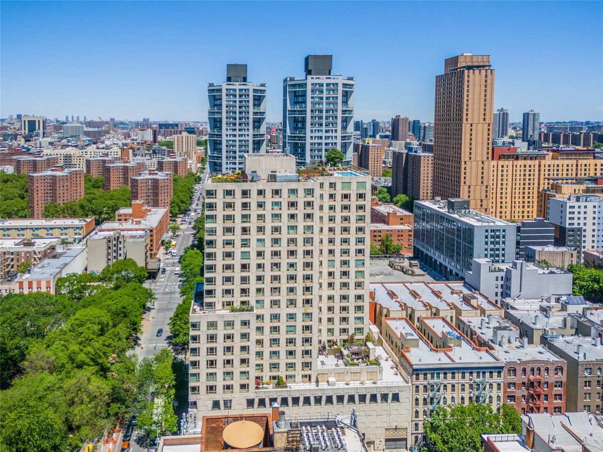 Photo for  One Museum Mile  - 1280 5 AVENUE Condominium in Harlem, Manhattan