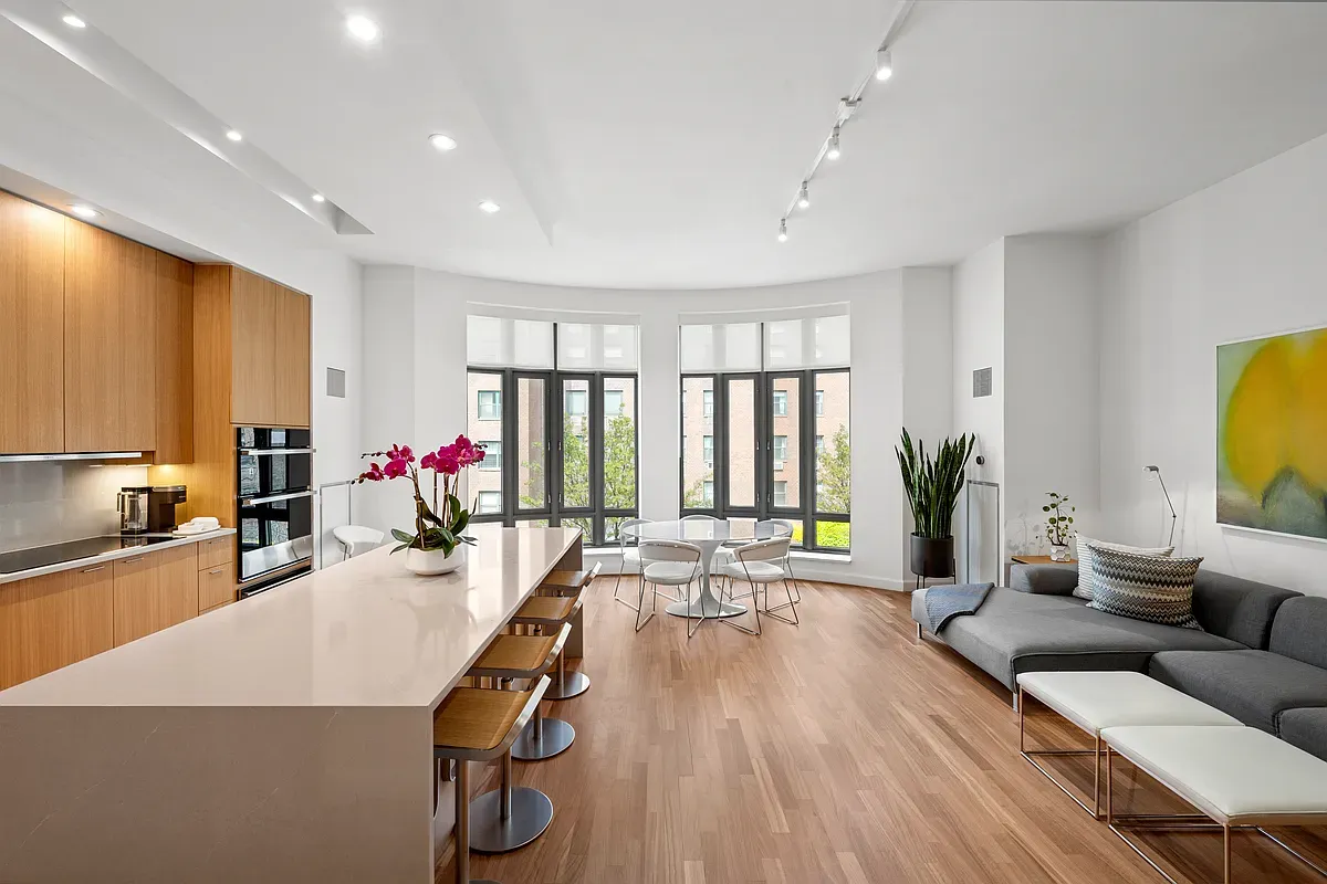 Photo for One Morton Square - 1 MORTON SQUARE Condominium in West Village, Manhattan