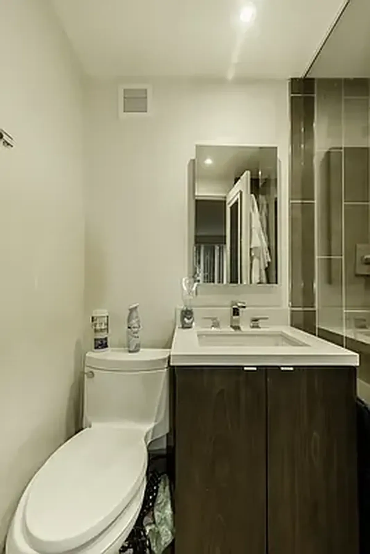 Photo for 220 EAST 24 STREET - 220 EAST 24 STREET Rental Building in Kips Bay, Manhattan