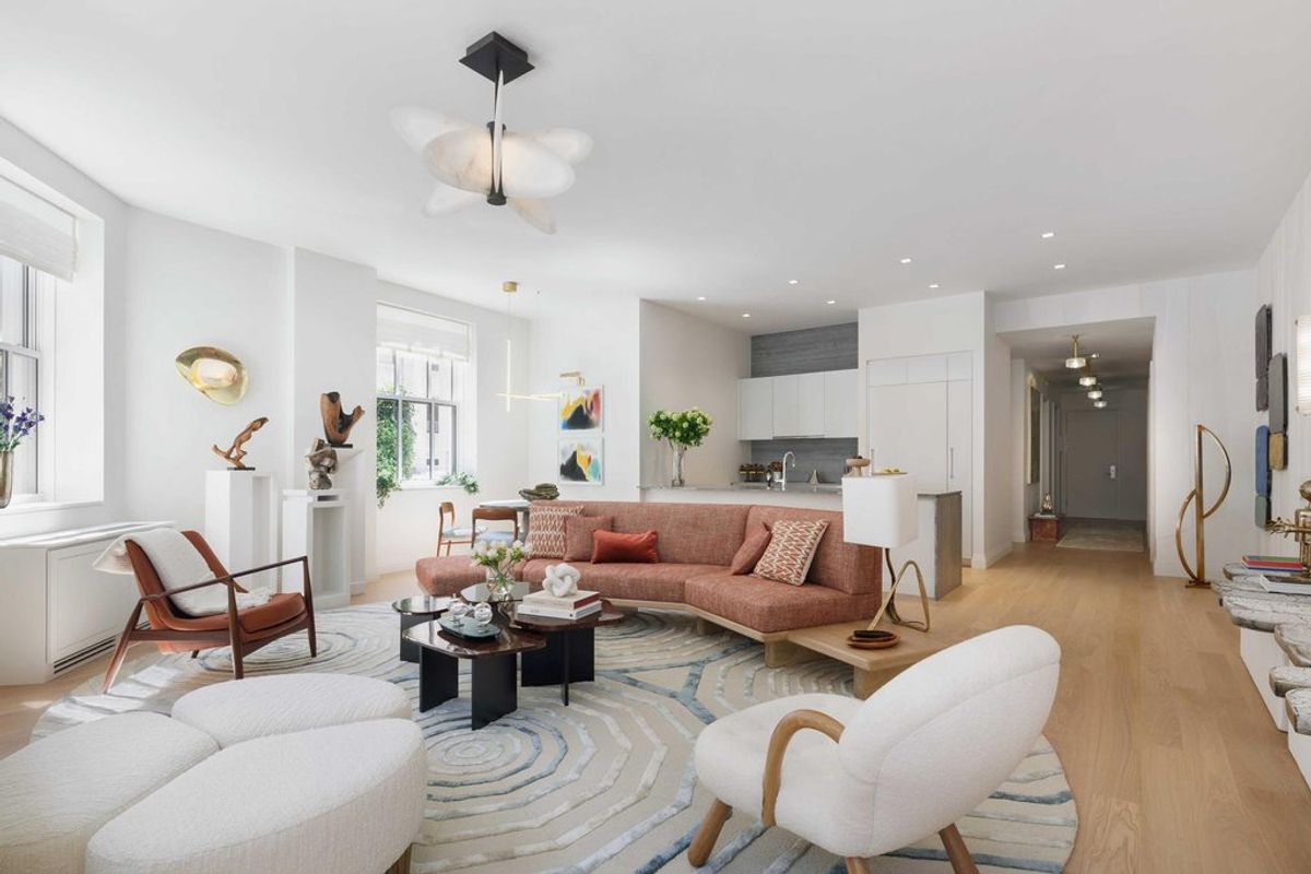 Photo for One Wall Street - 99-101 Wall Street Condominium in Financial District, Manhattan