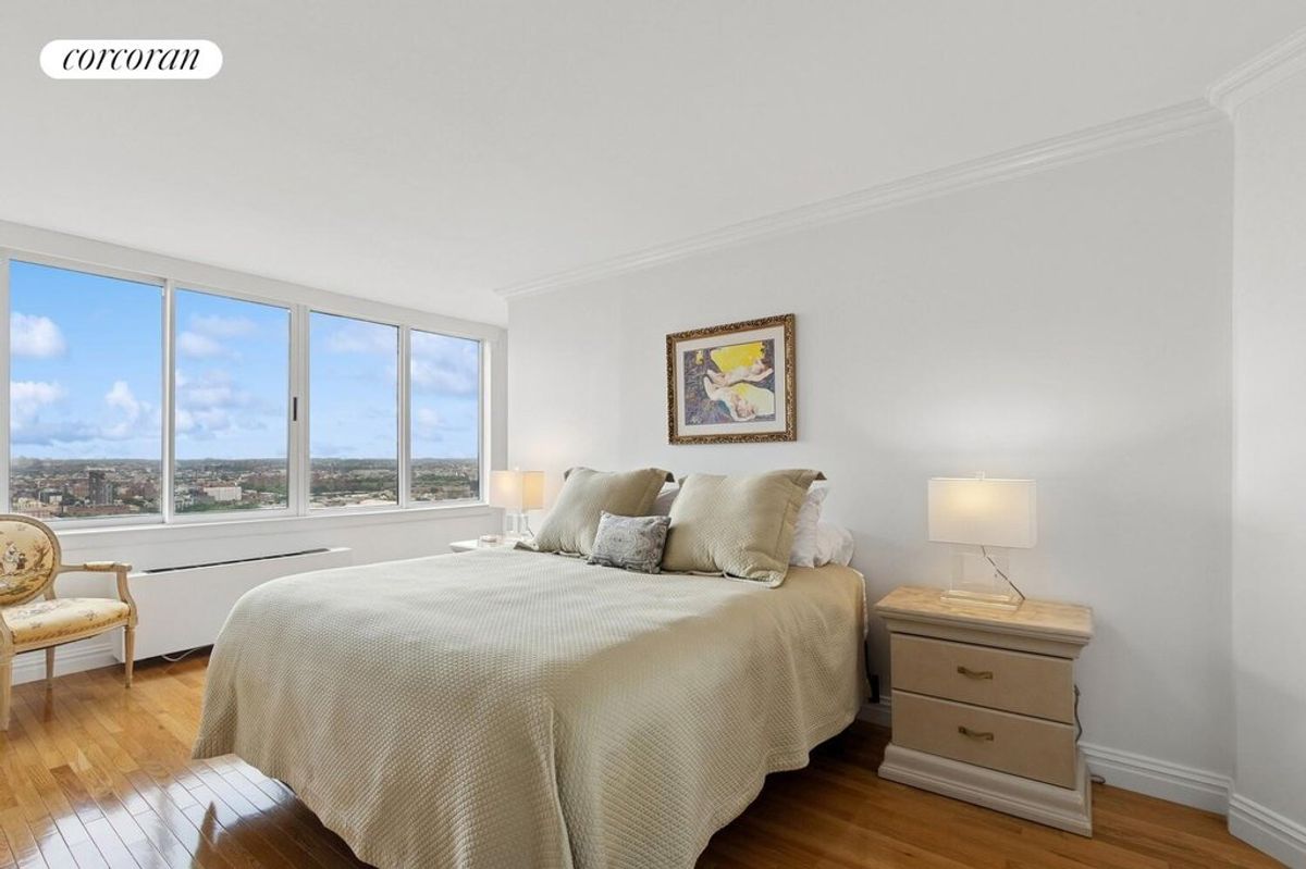 Photo for The Channel Club - 455 EAST 86 STREET Condominium in Upper East Side, Manhattan