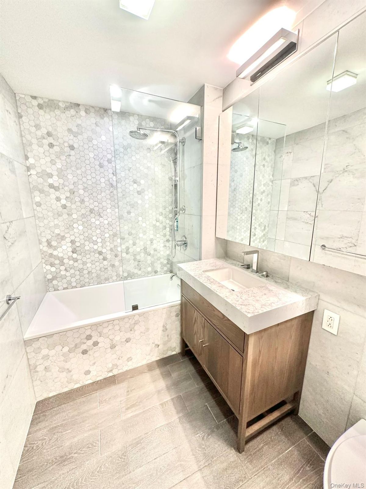Photo for WaterBridge 47 - 47 BRIDGE STREET Condominium in Vinegar Hill, Brooklyn