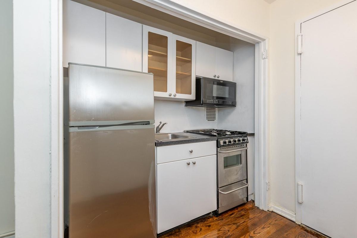 Photo for 1420 YORK AVENUE - 1420 York Avenue Condominium in Lenox Hill, Manhattan