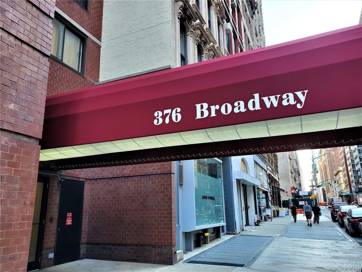 Photo for  376 BROADWAY  - 374 BROADWAY Condominium in Tribeca, Manhattan