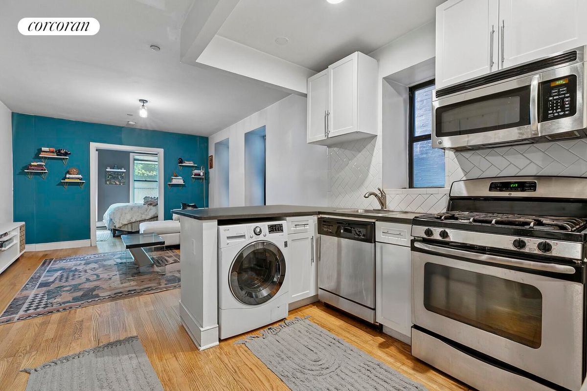 Photo for No. 305 on the Park - 305 West 150th Street Condominium in Harlem, Manhattan