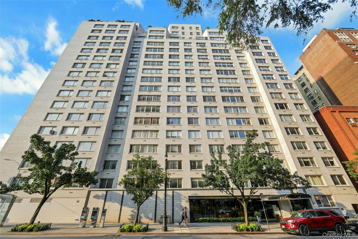 Photo for  Fairmont Manor  - 1652 1 AVENUE Cooperative in Upper East Side, Manhattan