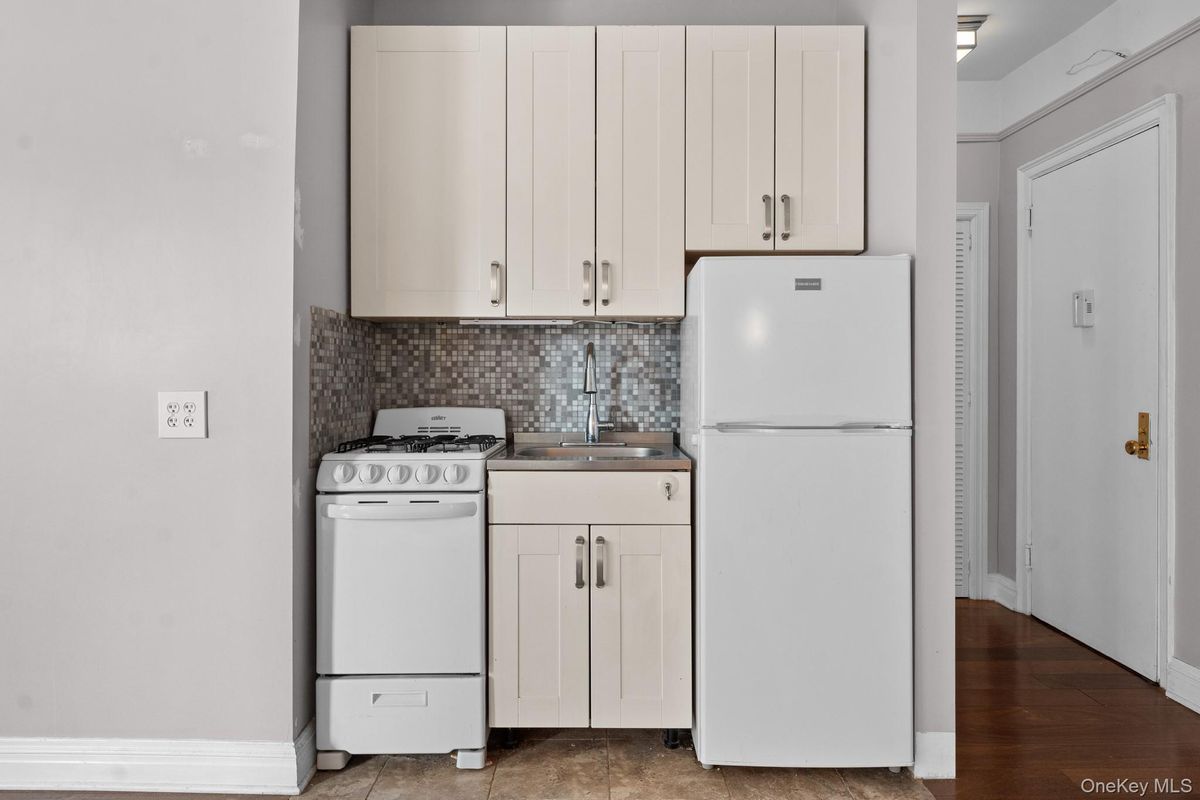 Photo for The Crillon Court - 779 Riverside Drive Condominium in Washington Heights, Manhattan