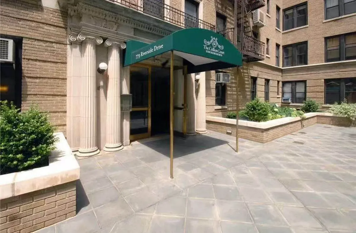 Photo for  The Crillon Court  - 779 RIVERSIDE DRIVE Condominium in Washington Heights, Manhattan