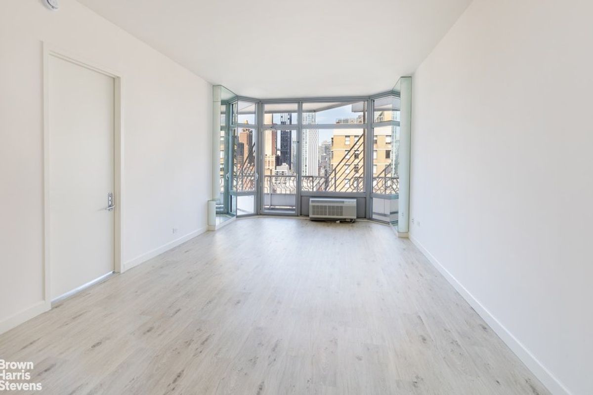 Photo for The Future Condominium - 200 EAST 32 STREET Condominium in Murray Hill, Manhattan