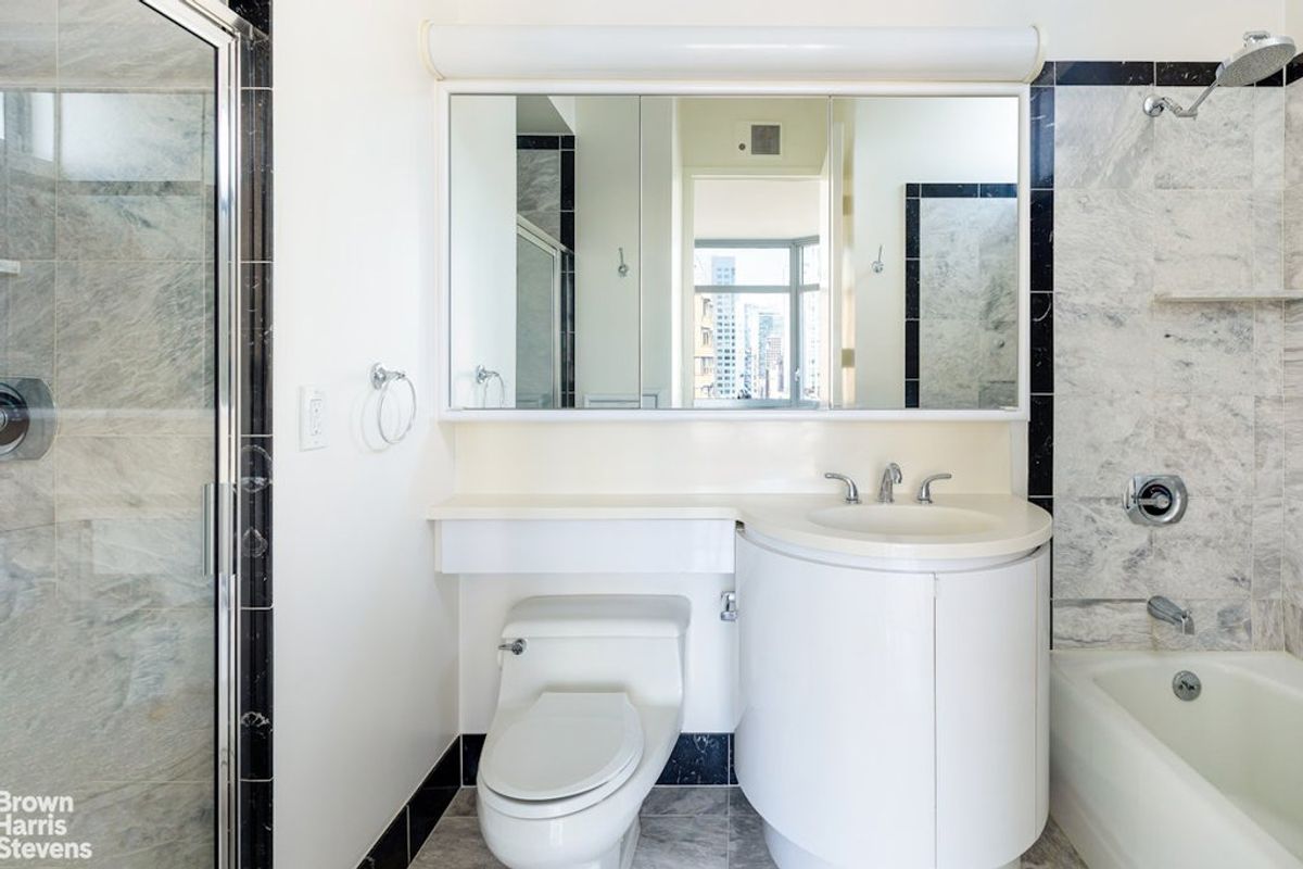 Photo for The Future Condominium - 200 EAST 32 STREET Condominium in Murray Hill, Manhattan