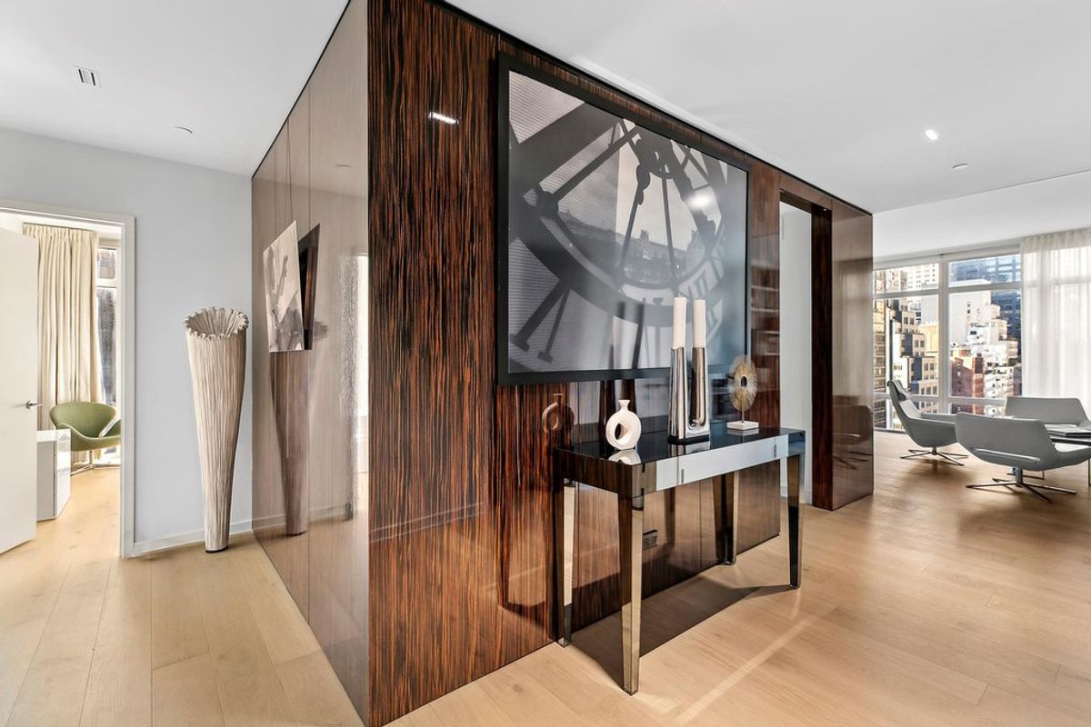 Photo for Place 57 - 207 East 57th Street Condominium in Midtown East, Manhattan