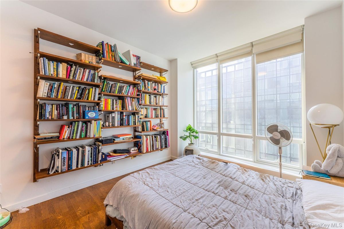 Photo for Star Tower LIC - 27-17 42nd Road Condominium in Long Island City, Queens