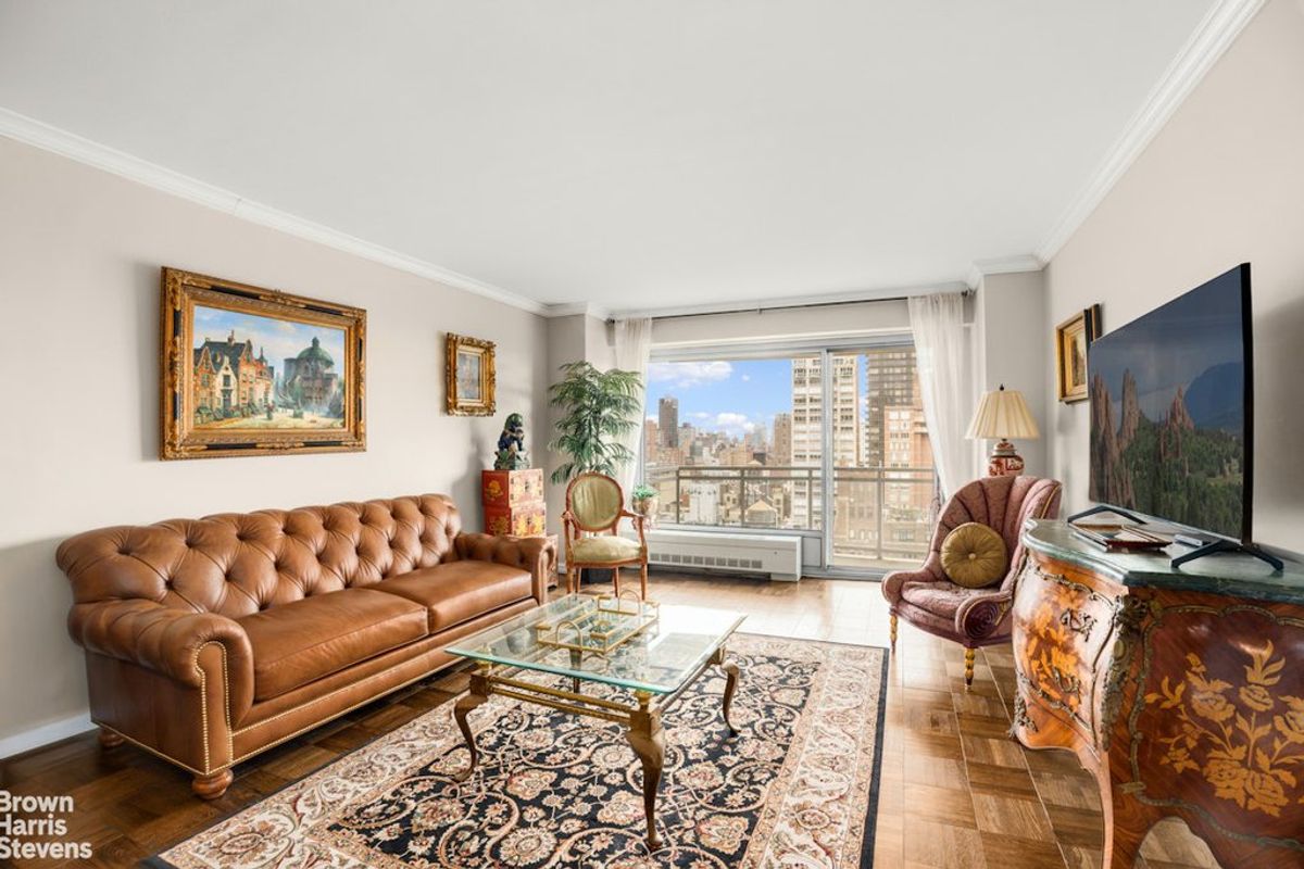 Photo for Plaza 400 - 400 East 56th Street Cooperative in Midtown East, Manhattan