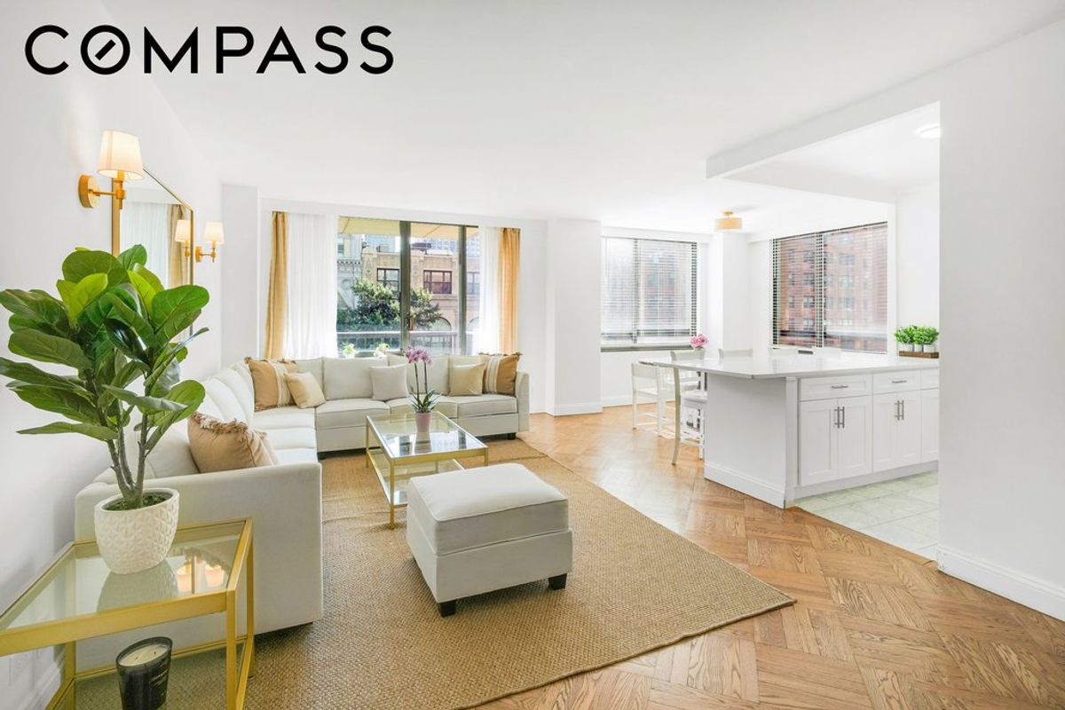 Photo for Evans Tower Condominium - 171 East 84th Street Condominium in Upper East Side, Manhattan