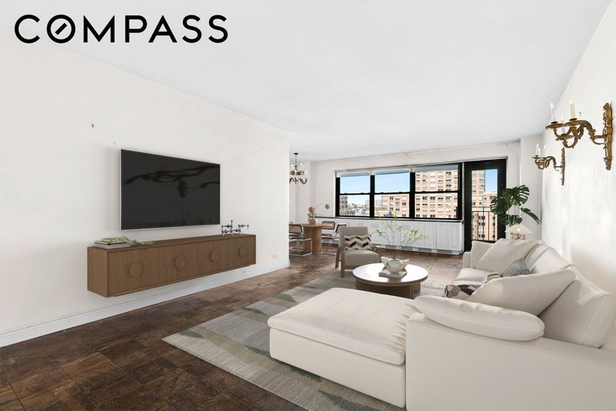 Photo for Lincoln Towers - 185 West End Avenue Condominium in Upper West Side, Manhattan