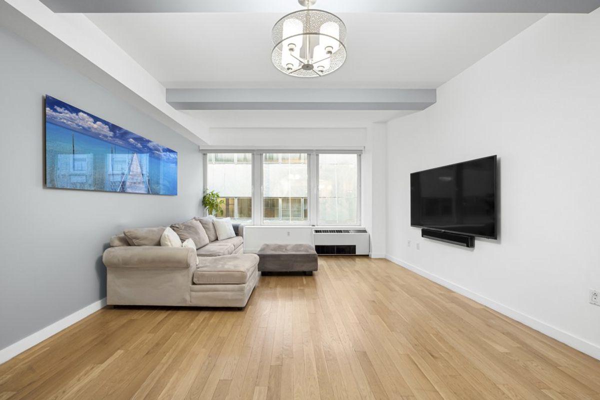 Photo for Be@William - 90 William Street Condominium in Financial District, Manhattan
