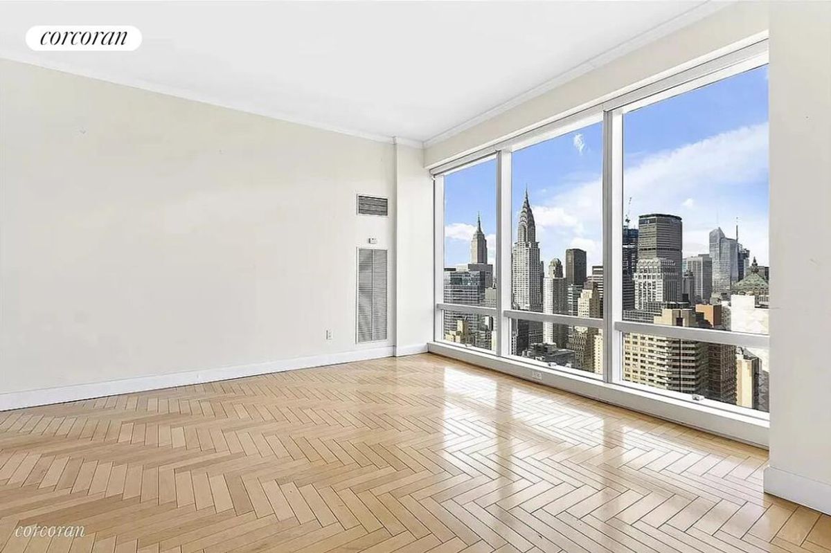 Photo for Trump World Tower - 845 United Nations Plaza Condominium in Midtown East, Manhattan