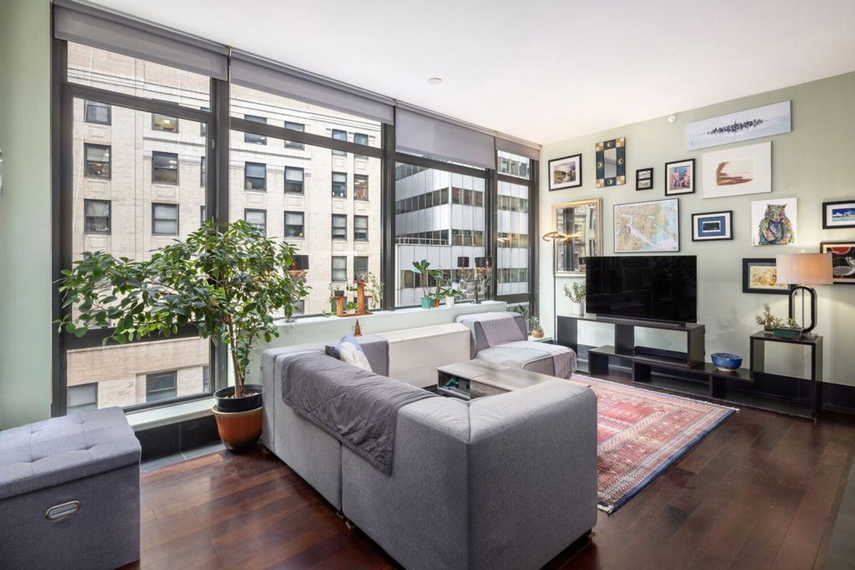 Photo for Setai Wall Street - 40 Broad Street Condominium in Financial District, Manhattan