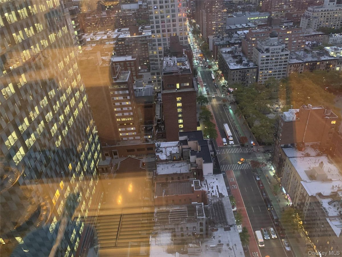 Photo for  The Kingsley  - 400 EAST 70 STREET Condominium in Upper East Side, Manhattan