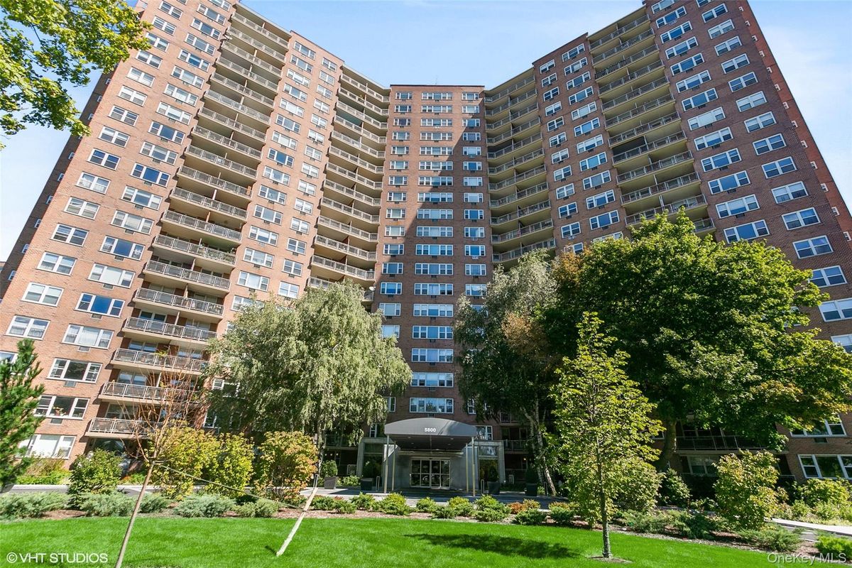 Photo for Skyview - 5800 Arlington Avenue Cooperative in West Bronx, Bronx