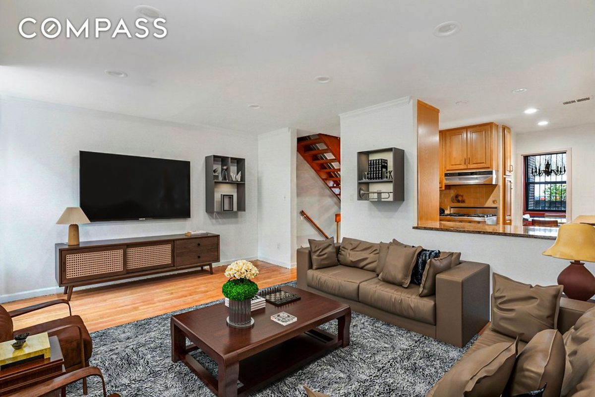 Photo for 75 Henry Street - 75 HENRY STREET Cooperative in Brooklyn Heights, Brooklyn