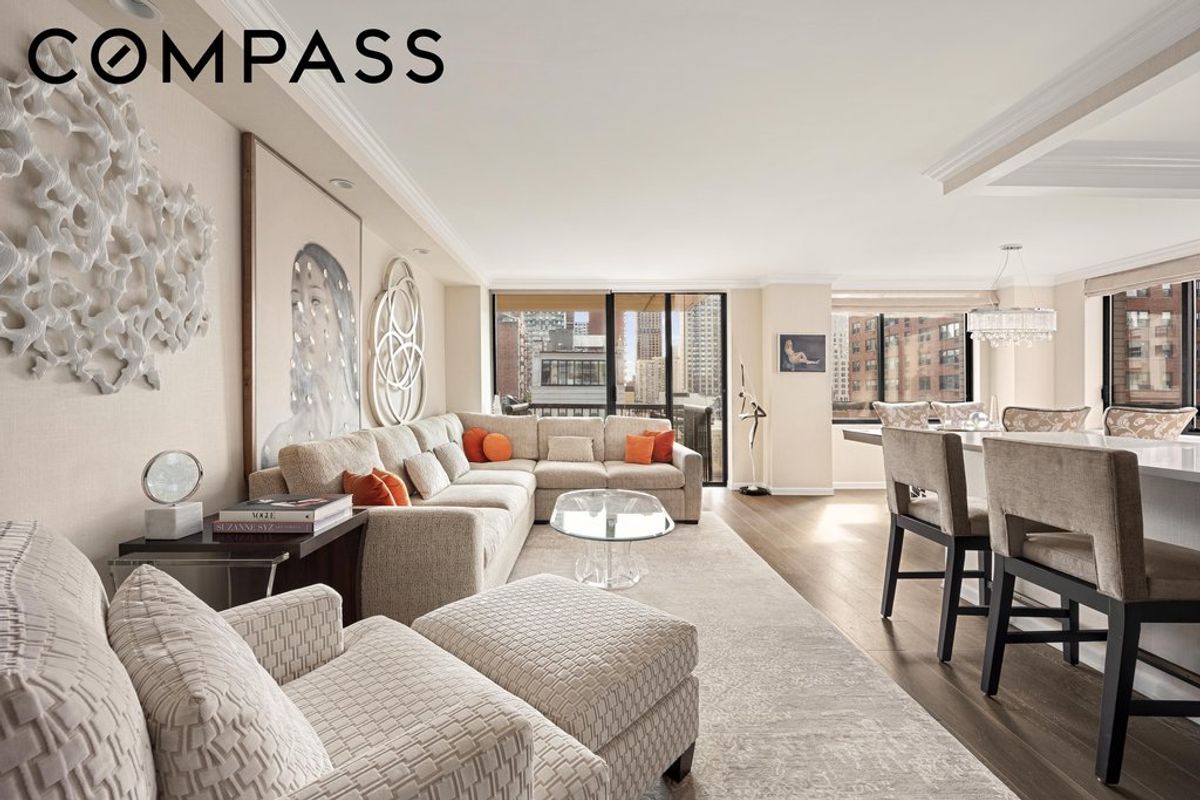 Photo for Evans Tower Condominium - 171 East 84th Street Condominium in Upper East Side, Manhattan