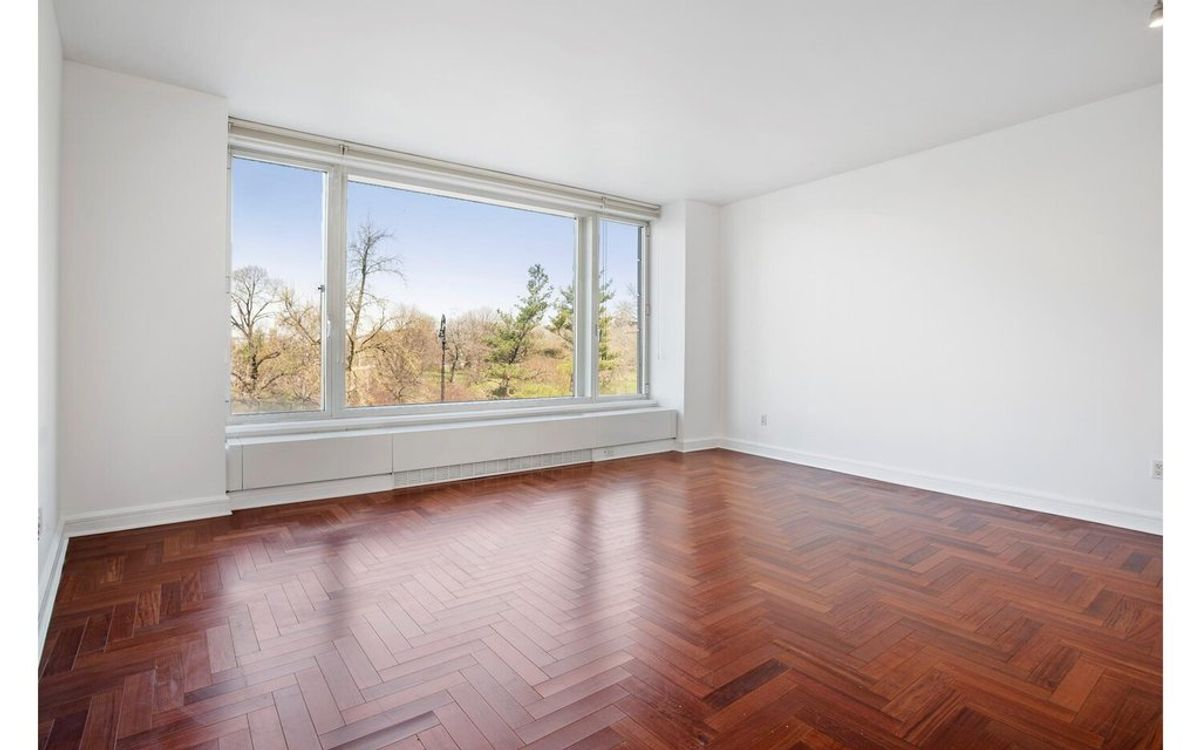 Photo for The Heritage - 240 Riverside Boulevard Condominium in Upper West Side, Manhattan