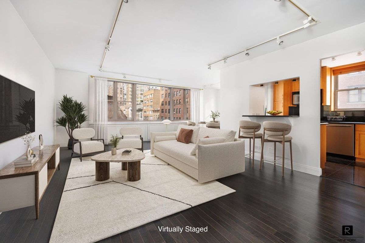 Photo for Carlton Regency - 137 East 36th Street Cooperative in Murray Hill, Manhattan