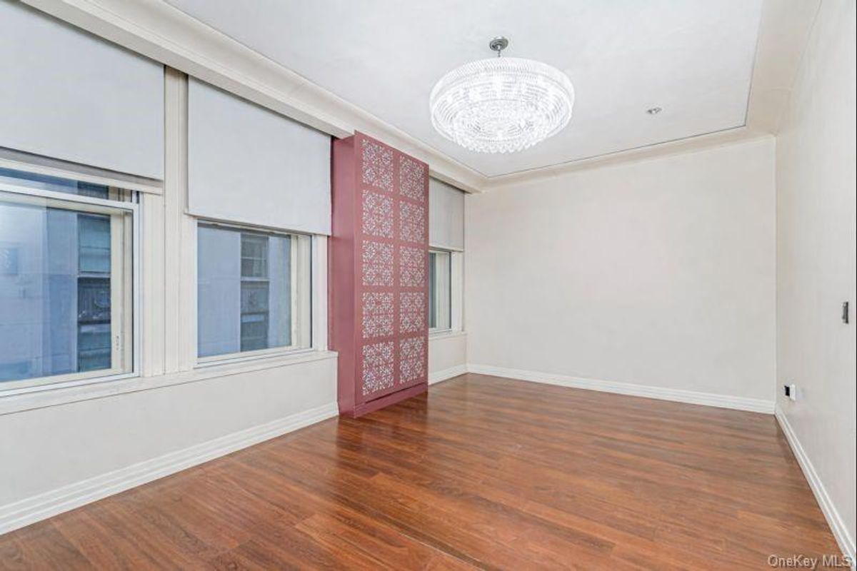 Photo for Cipriani Club Residences - 55 WALL STREET Condominium in Financial District, Manhattan
