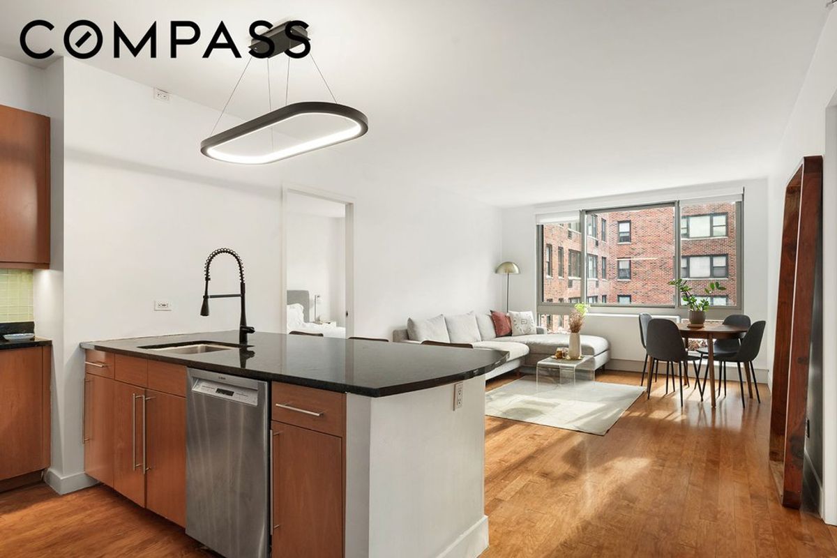 Photo for 242 East 25th Street - 242 East 25th Street Cooperative in Gramercy Park, Manhattan
