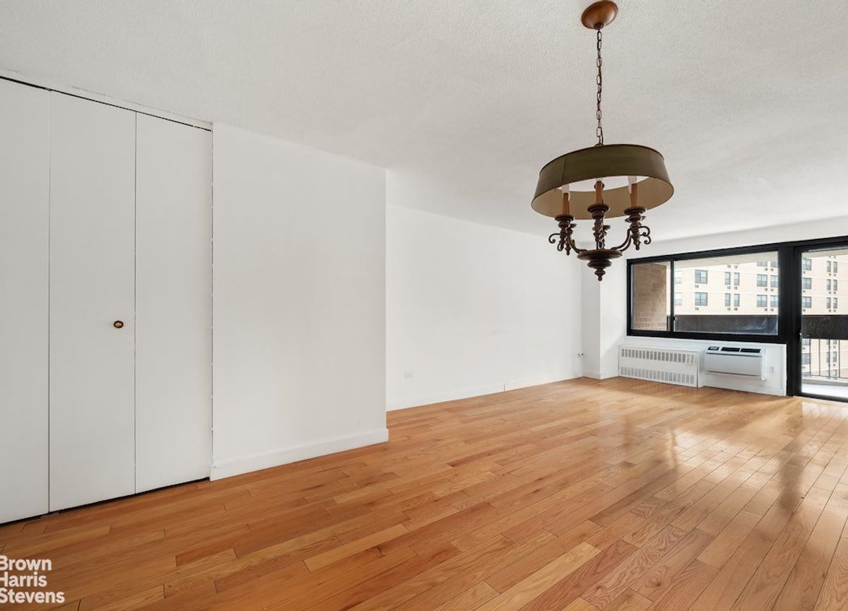 Photo for 77 Fulton Street - 77 Fulton Street Cooperative in Financial District, Manhattan