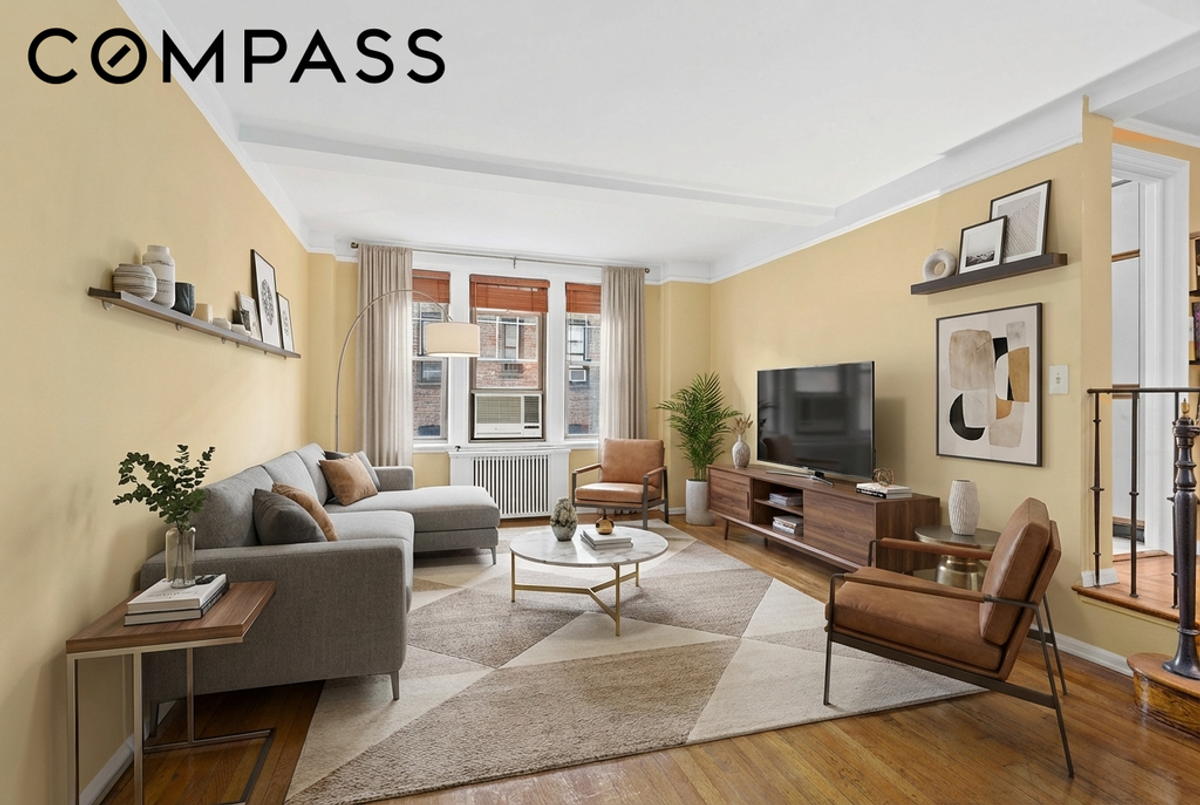 Photo for 302 West 12th Street - 302 West 12th Street Condominium in West Village, Manhattan