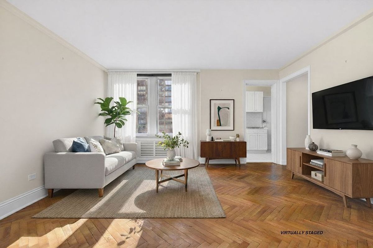 Photo for 400 East 59th Street - 400 East 59th Street Cooperative in Midtown East, Manhattan