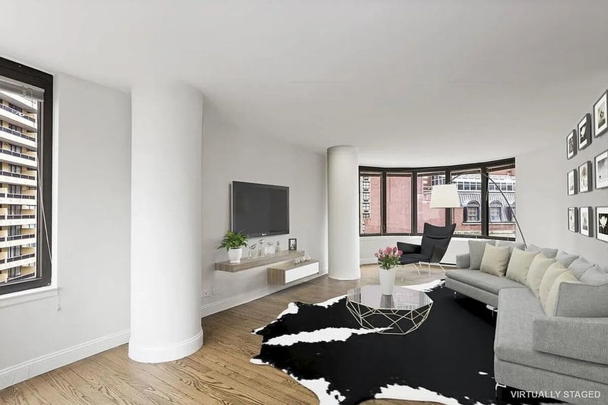 Photo for The Corinthian - 330 East 38th Street Condominium in Murray Hill, Manhattan